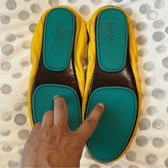 Tieks Mustard Yellow Ballet Flat Shoes Size 6 - Picture 10 of 15